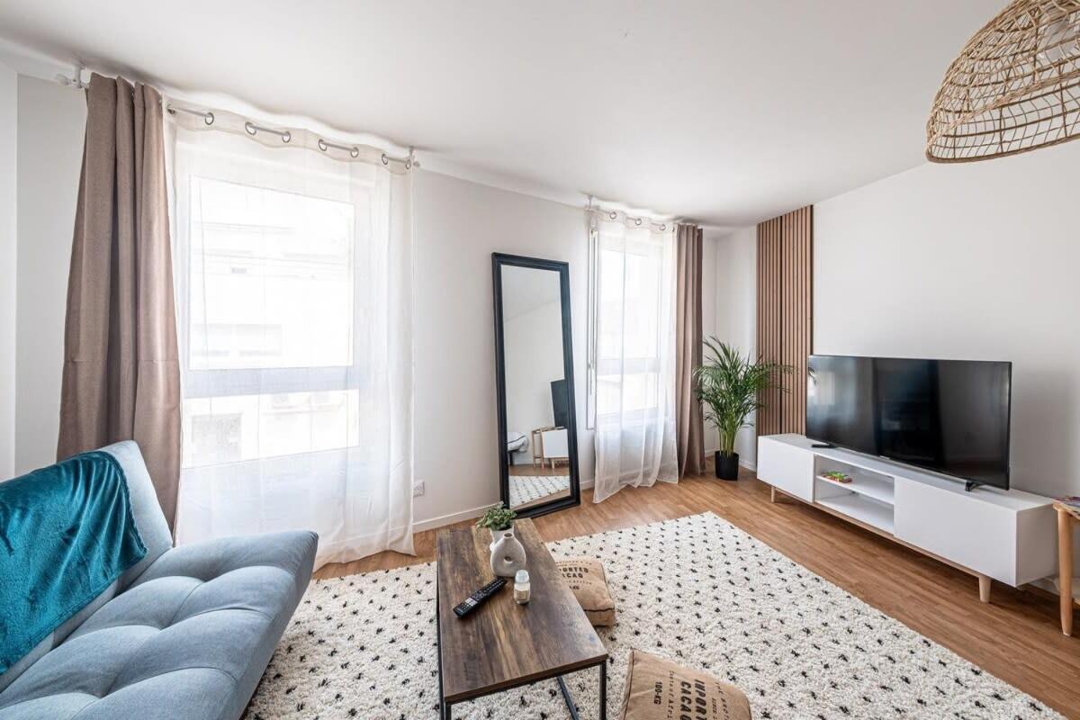 Studio Disneyland En 10 Min Paris 30 Min 蒙泰夫兰 外观 照片